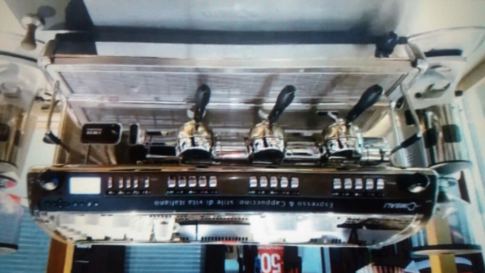 КАФЕ-машини на едро внос Италия