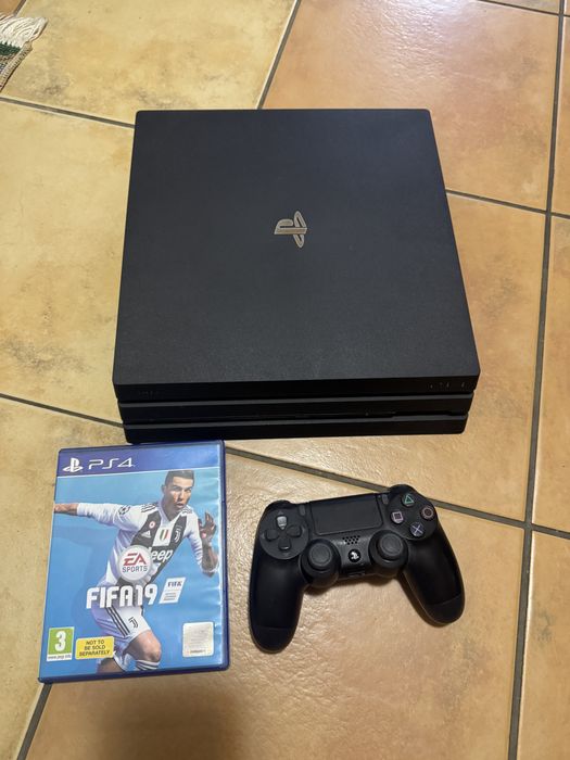 PS 4 pro 1 TB impecabil 7216B playstation sony