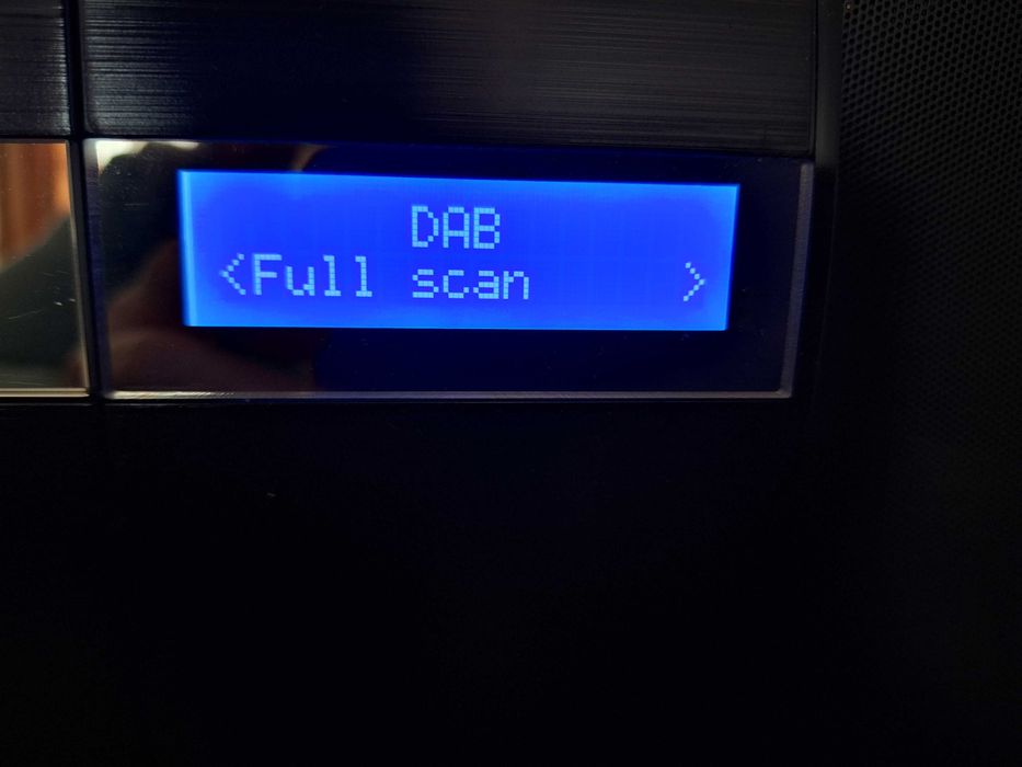Стерео система AUNA V20 DAB - нова