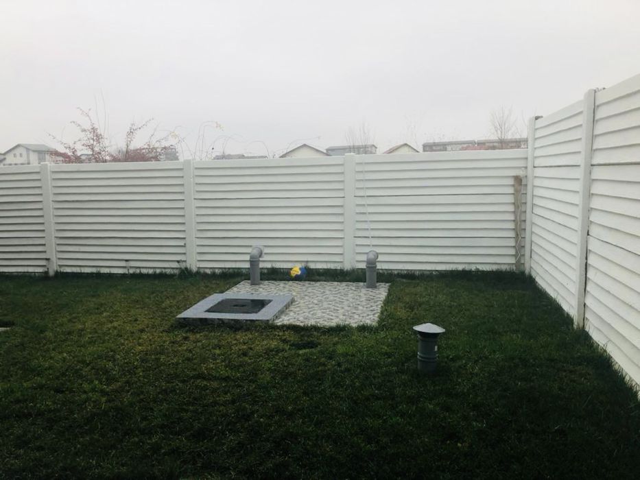 Garduri de vanzare  din placi si stalpi beton