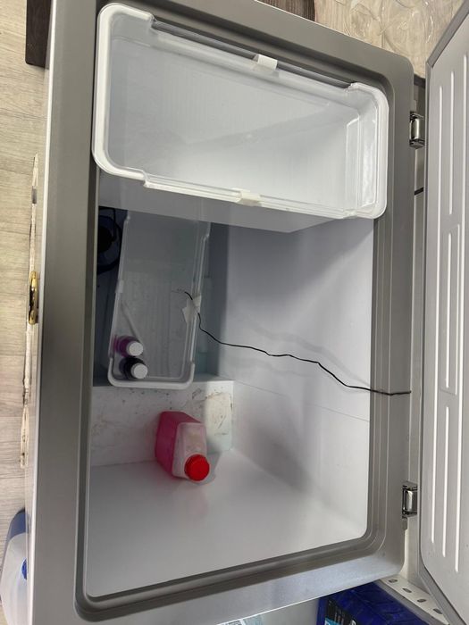 продам холодильники