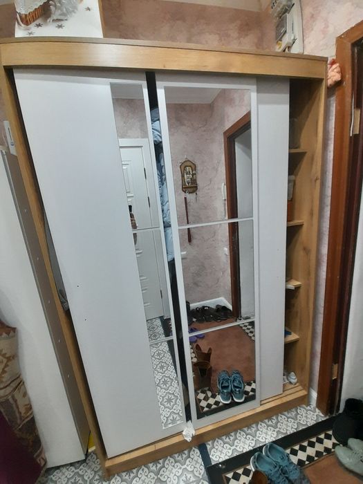 Продам шкаф-купе