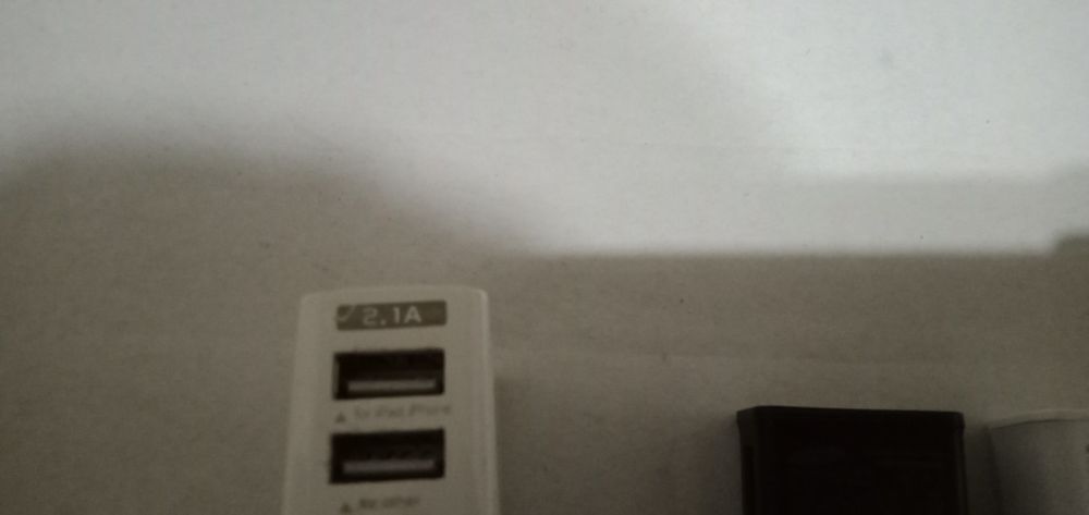 Продам разные зарядки кабели