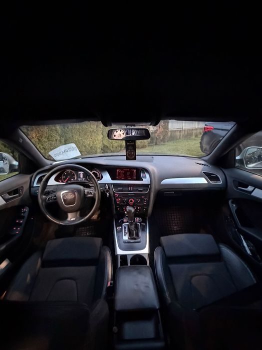 Vând Audi A4 S line b8 automat