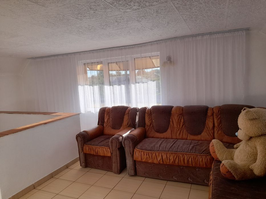 Coltar    living sau sufragerie extensibil.