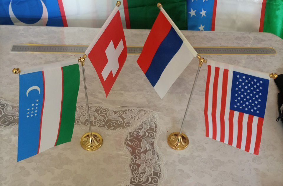 Стол байрок Стойка Flag Stol bayroq vaStoyka Настольной флаг Подставка