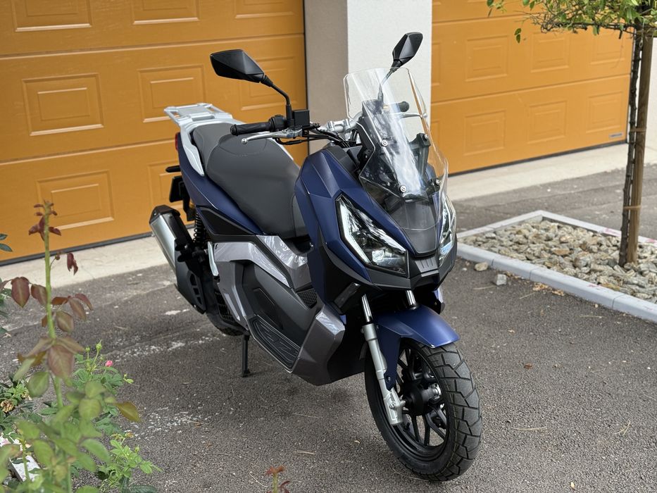 Scuter Mitt ADV 125 Vandut de reprezentanta HONDA GARANTIE VALABILA 03.2027