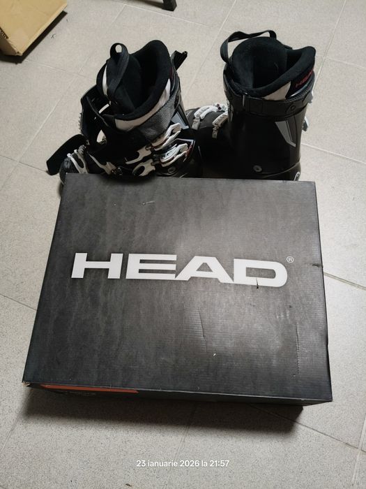 Clăpari bărbați HEAD marime 28.5