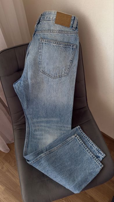 Джинсы женские Pull & Bear