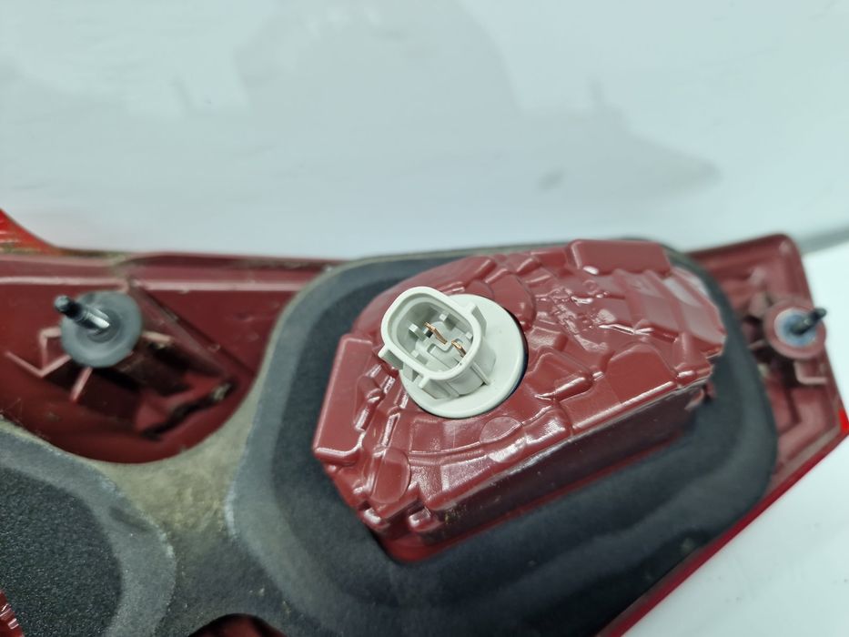 Stop haion dreapta Toyota Rav 4 IV (ZSA4, ALA4) [Fabr 2013-2018] SUV O