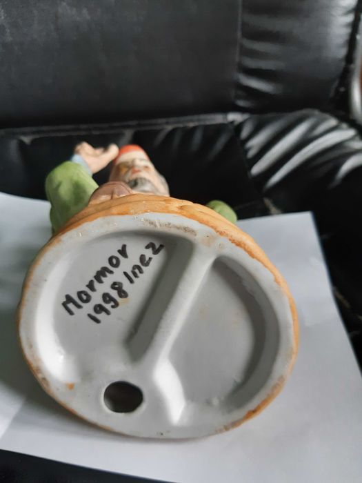 vand statueta/bibelou portelan