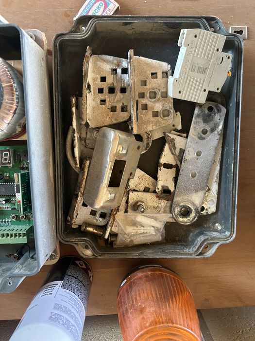 Продаеться автоматика для ворот