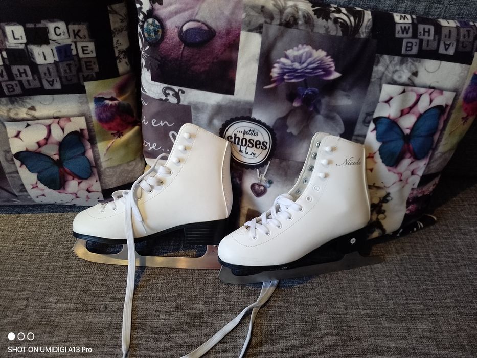 Коньки новые не ношенные