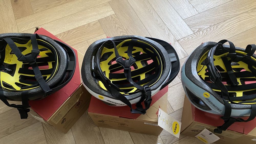 Шлем Specialized chamonix велосипед