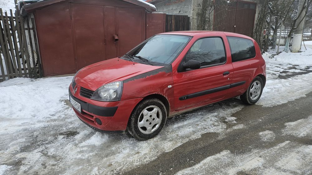 Renault Clio 2     1.2 benzina