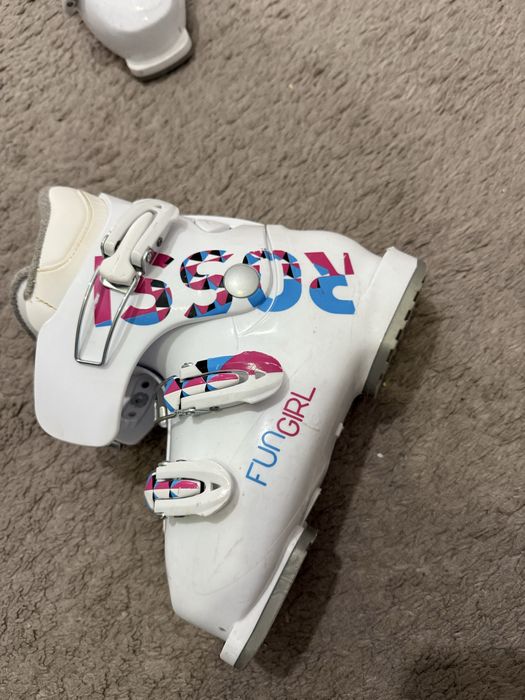 детски ски обувки за момиче