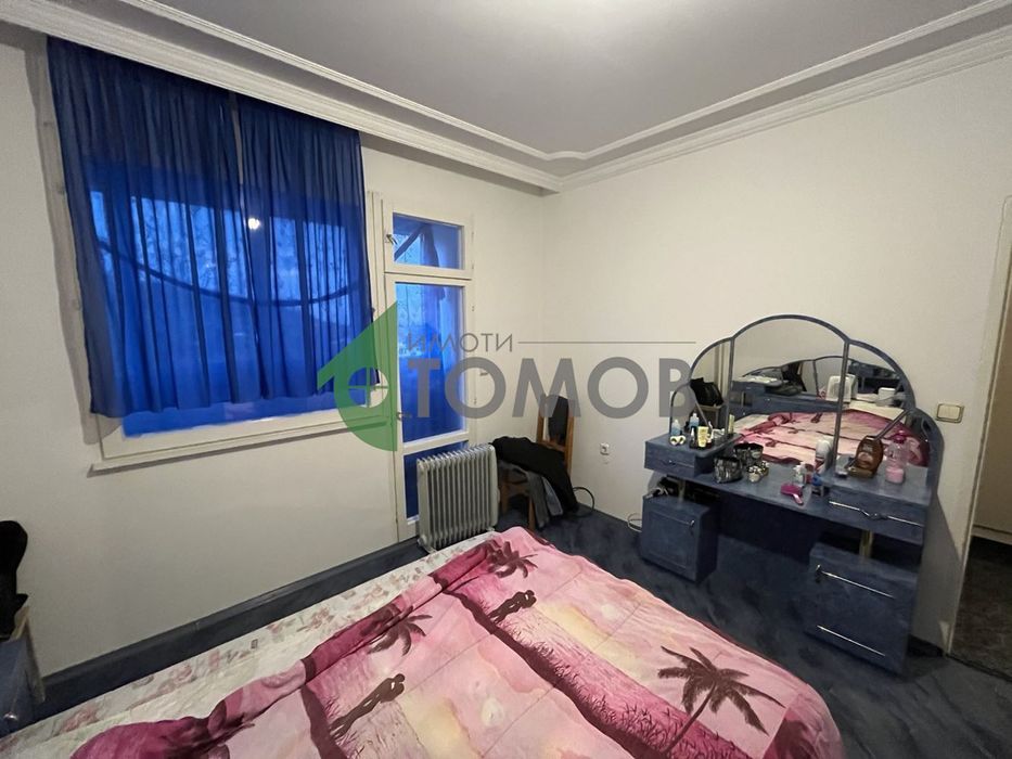 Продава се Двустаен апартамент в Шумен, Еверест - 65 кв.м за 1154 €/кв.м - Снимка #4