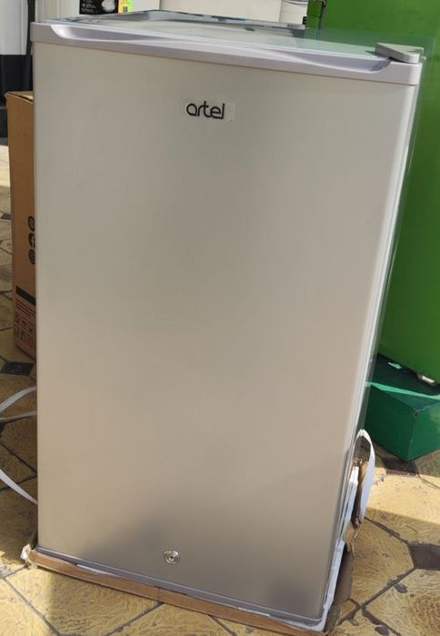 Холодильник артел мини. Muzlatgich