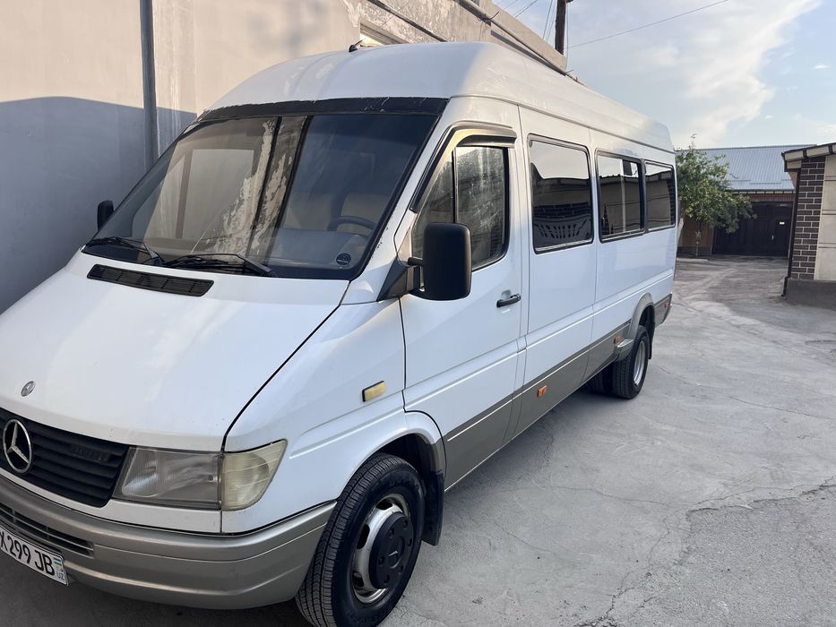 mercedes benz sprinter