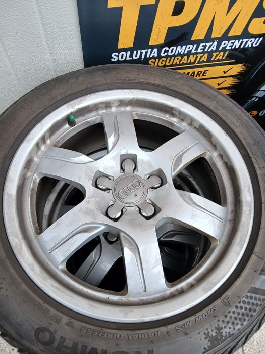 Jante aliaj R17,  5x112, originale Audi echipate cu anvelope de iarnă  M+S 225/50/R17 Kumho dot 2022 impecabile