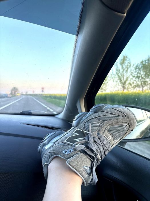 New balance 9060 marimea 38