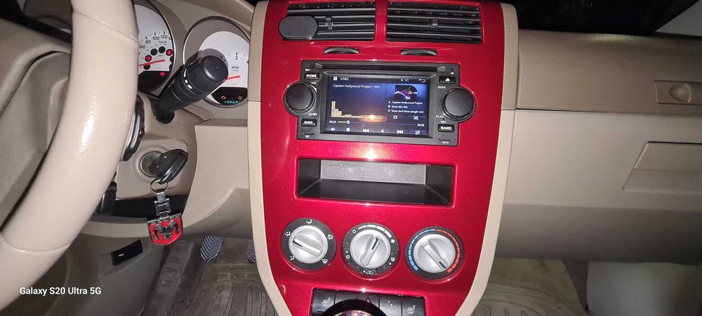 Navigatie dedicata Dodge Caliber,Jeep,Chrysler PT Cruiser