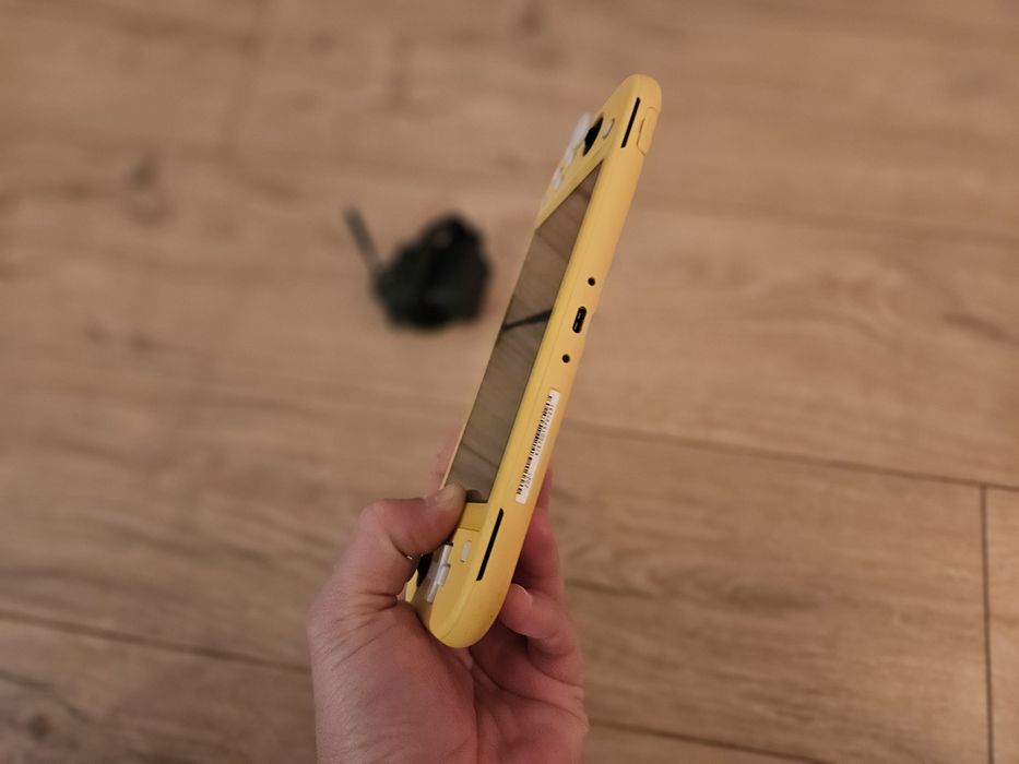 Nintendo switch lite ca nou