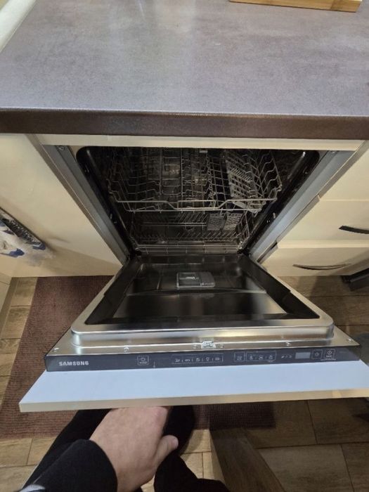 Дава се под наем Двустаен апартамент в Пловдив, Прослав - 70 кв.м за 357 € - Снимка #6