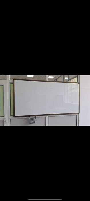 Продам офисную мебель и технику