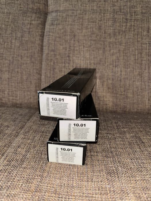 Крем- краска для волос Селектив 10.01