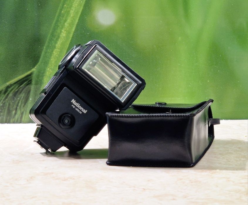 Светкавица National PE-250S