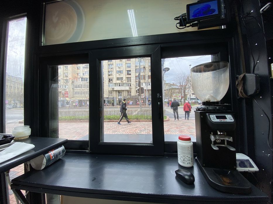 Chiosc cafea to go - cedare afacere sau locatie