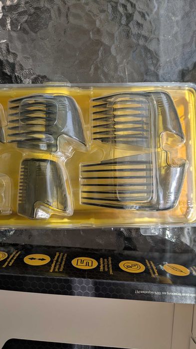 Set aparat de tuns si ras Titanium Trim