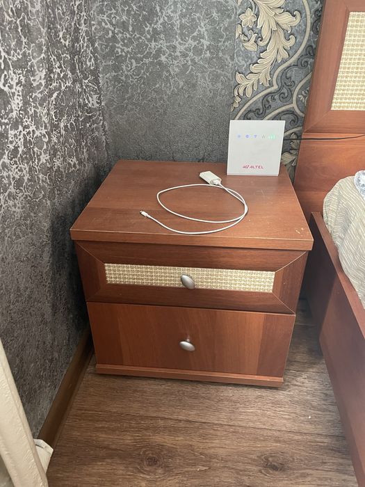 Спальный гарнитур