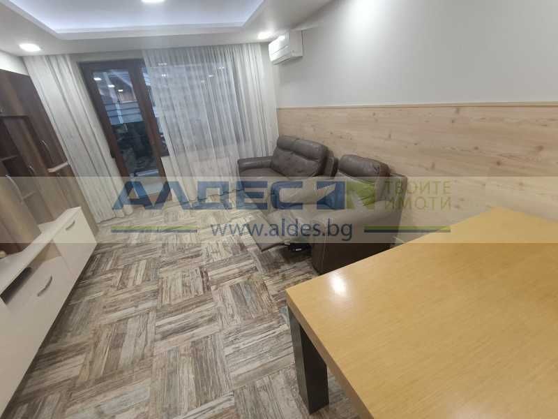 Дава се под наем Четиристаен апартамент в София, Младост 3 - 130 кв.м за 1275 € - Снимка #1