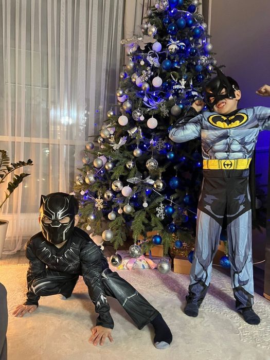 Бамблби спайдермен супергерои