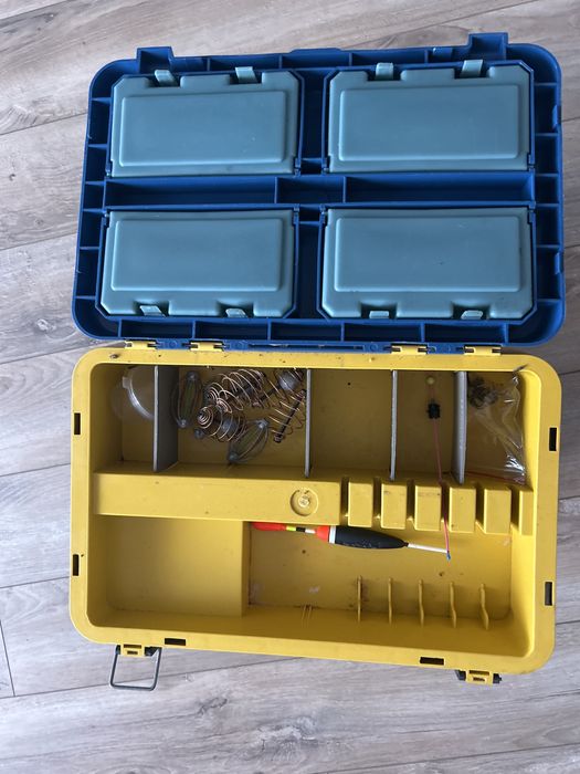 Ящик для зимней рыбалки