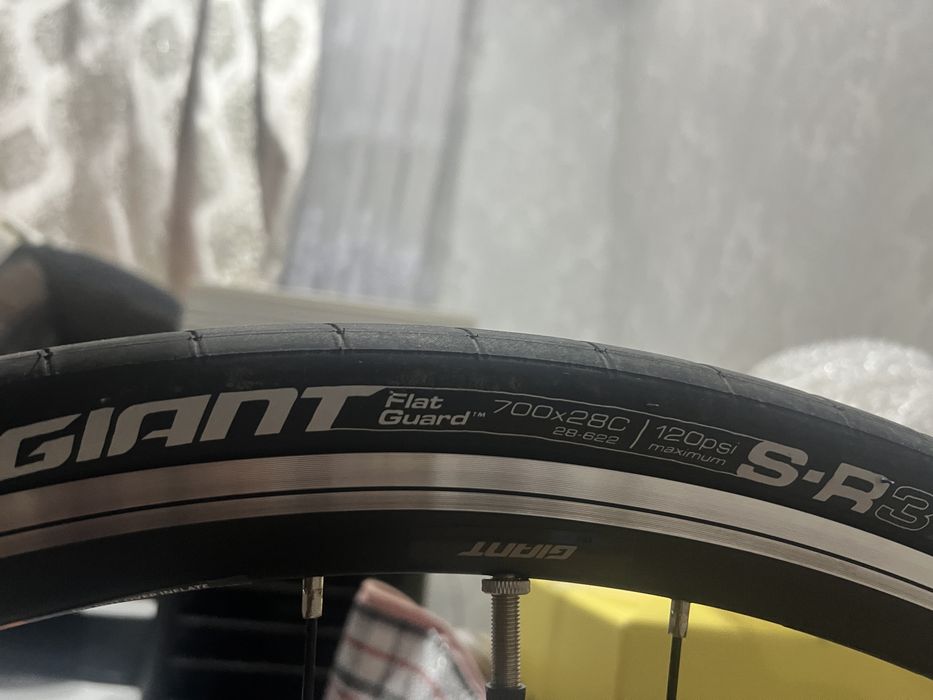 Продам Giant Contend — шоссейный велосипед