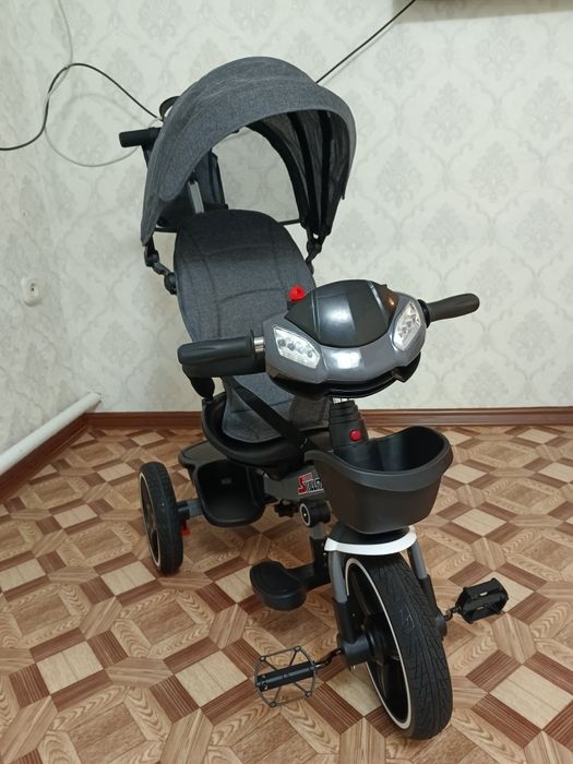 Велосипед трёхколёсный