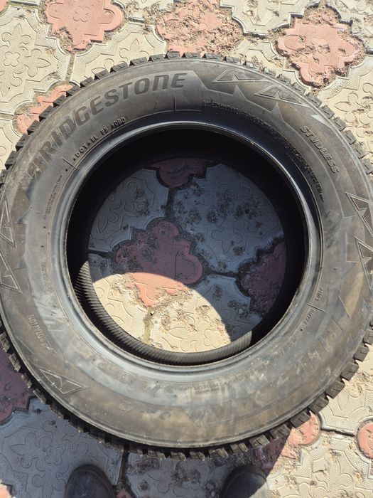 Срочно продам ! 225/65 R17