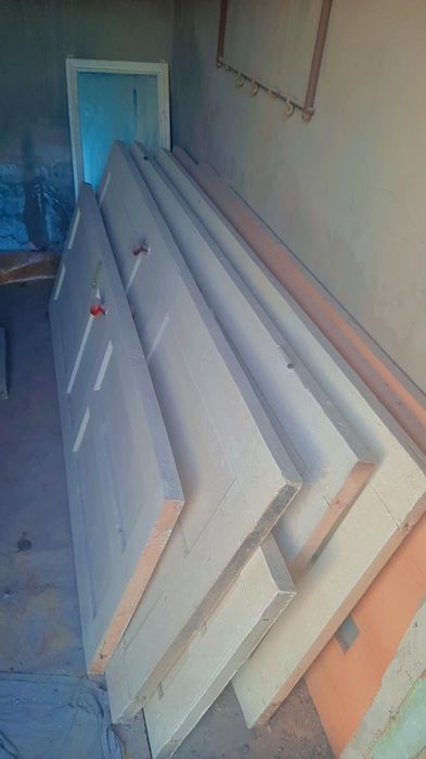 Окна и двери б/у продаются