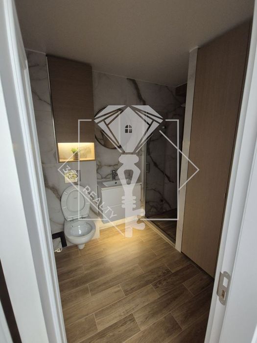 Продава се Двустаен апартамент в Пловдив, Съдийски - 67 кв.м за 2463 €/кв.м - Снимка #6