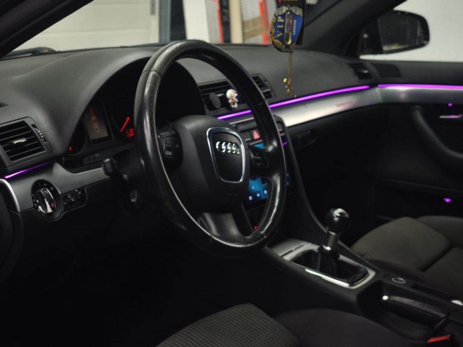 ~Vând Audi a4 b7 2.0