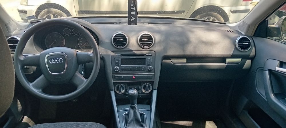 Ауди А 3 първи собственик в България