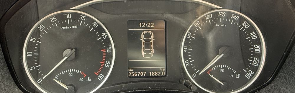 Vând Skoda Octavia an fabricație 2011, motor 2.0 TDI – 143 CP