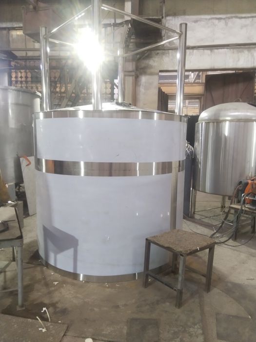 Нержавеющие емкости на заказ.