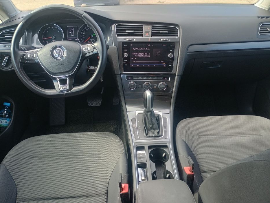VOLKSWAGEN Golf 2018 — imagine 5