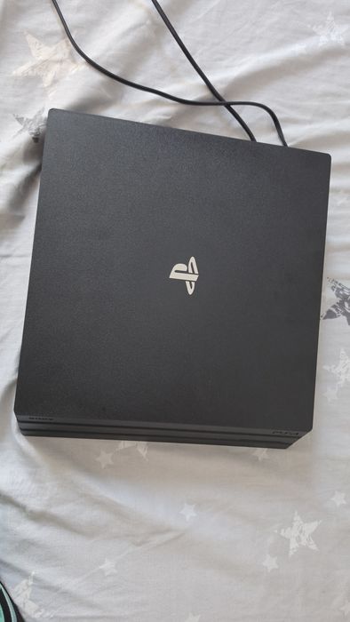 [PlayStation] Ps4 Pro 1 TB garantie 6 luni