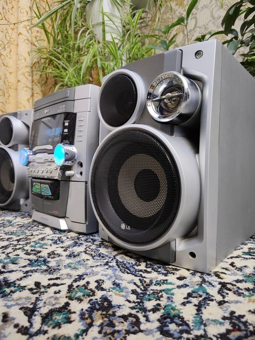 LG музыкальный центр