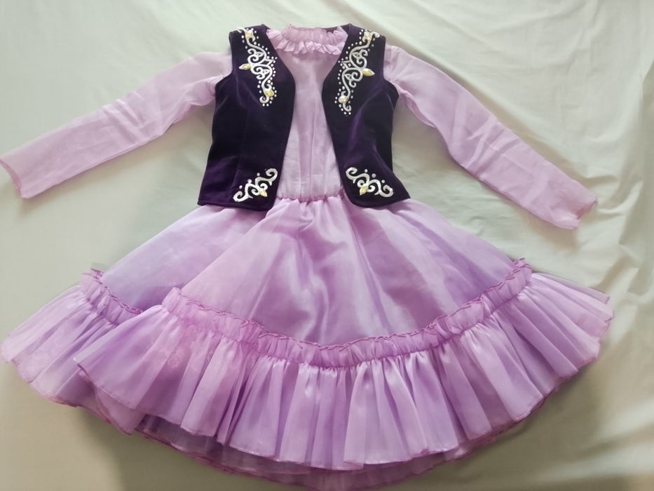 Платье национальное на 7-9 лет